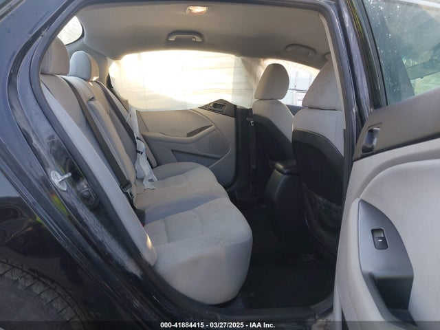 5XXGM4A70FG371690 KIA Optima Lx