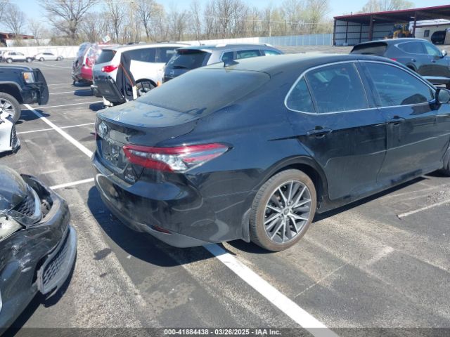4T1F31AK5NU594457 Toyota Camry Xle Hybrid