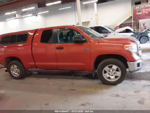 5TFUY5F11HX600939 Toyota Tundra Sr5 5.7l V8