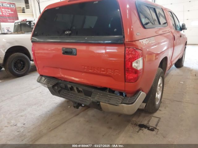 5TFUY5F11HX600939 Toyota Tundra Sr5 5.7l V8