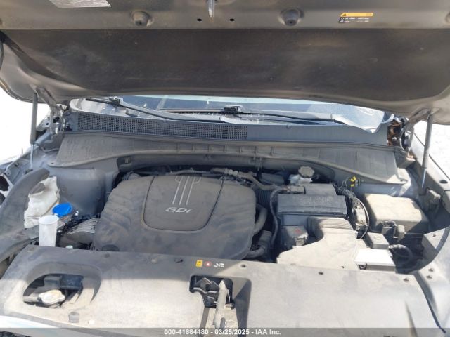 5XYPKDA59HG255455 KIA Sorento 3.3l Sx