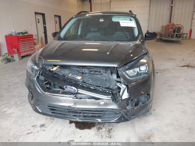 1FMCU0GD1HUC33119 Ford ESCAPE SE