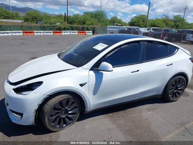 2024 TESLA MODEL Y 7SAYGDEF9RF062033 Photo 5