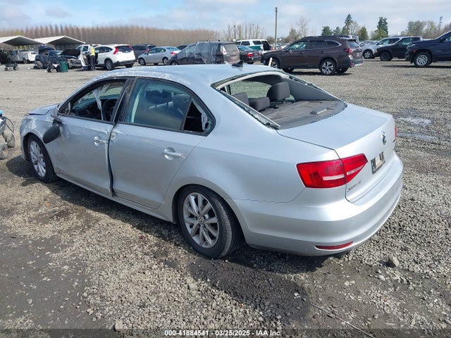 3VWD17AJ3FM297573 Volkswagen Jetta 1.8t Se