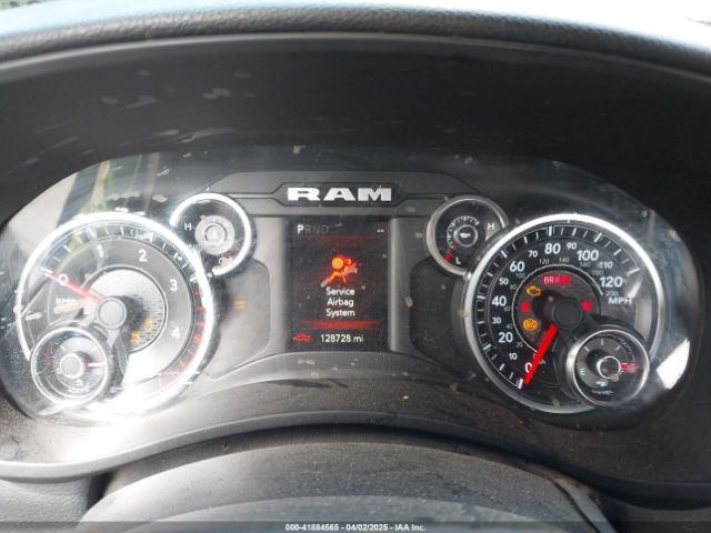 3C6UR5DL1LG197678 RAM 2500 Big Horn  4x4 6'4 Box
