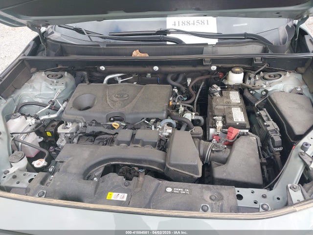 2T3P1RFV0NW270223 Toyota Rav4 Xle