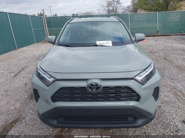 2T3P1RFV0NW270223 Toyota Rav4 Xle