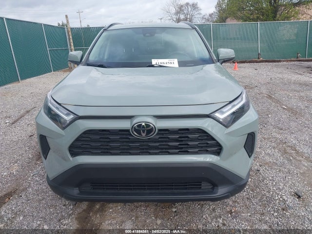 2T3P1RFV0NW270223 Toyota Rav4 Xle