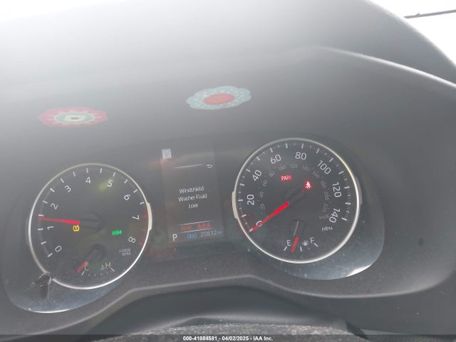 2T3P1RFV0NW270223 Toyota Rav4 Xle