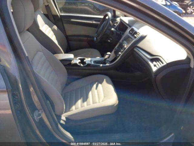 1FA6P0G79E5360991 Ford FUSION S