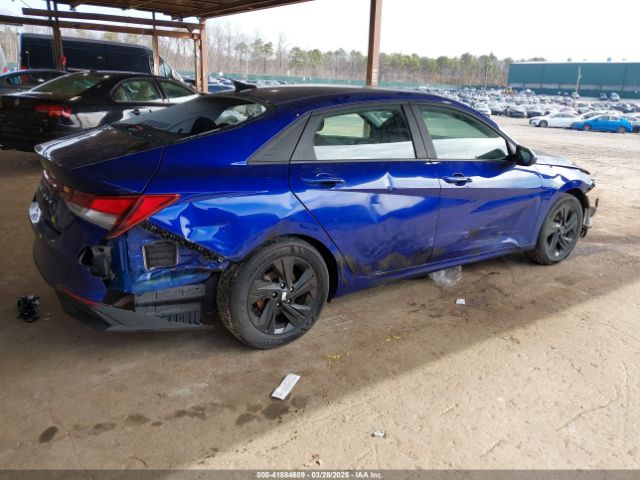 KMHLM4AG2NU314796 Hyundai ELANTRA SEL