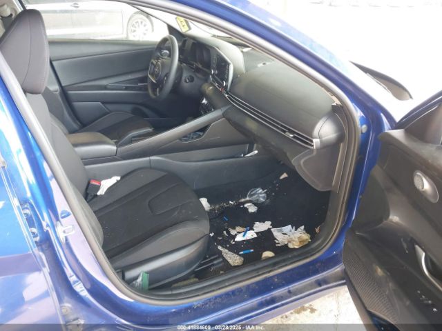 KMHLM4AG2NU314796 Hyundai ELANTRA SEL