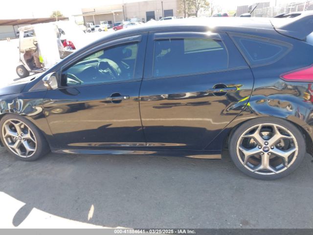 1FADP3L91HL223141 Ford FOCUS ST