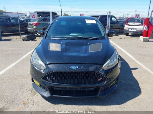 1FADP3L91HL223141 Ford FOCUS ST