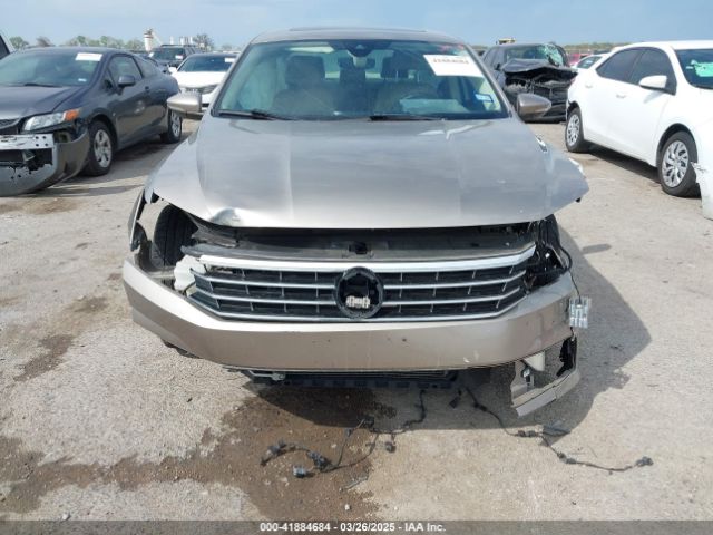 1VWCT7A31GC015070 Volkswagen Passat 1.8t Sel Premium