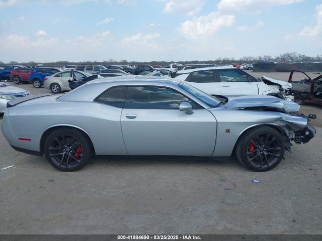 2C3CDZFJ3LH106095 Dodge Challenger R/t Scat Pack
