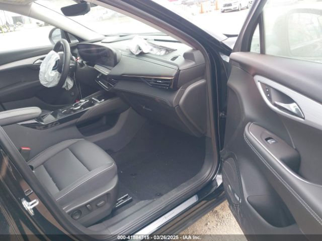 LRBFZSE41RD045864 Buick Envision Avenir Awd