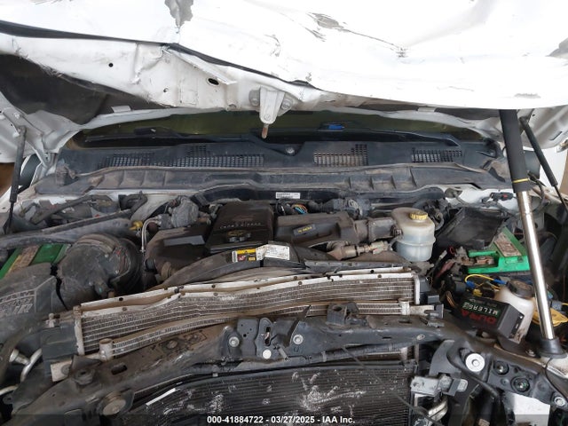 3C6UR5DL0FG645865 RAM 2500 Slt