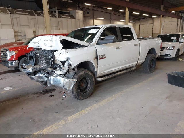 3C6UR5DL0FG645865 RAM 2500 Slt