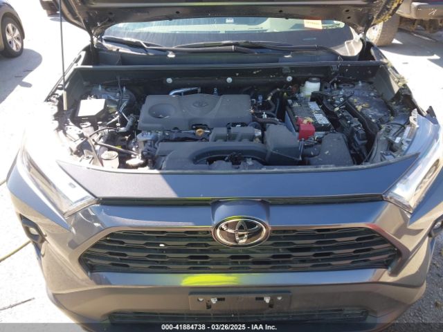 2T3A1RFVXRC470040 Toyota Rav4 Xle Premium