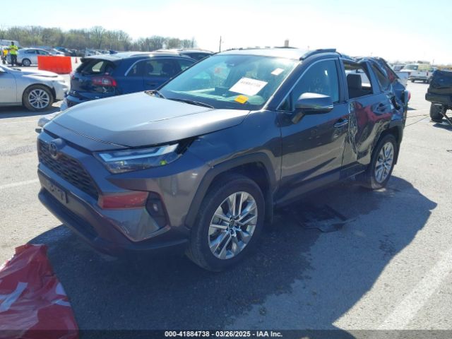 2T3A1RFVXRC470040 Toyota Rav4 Xle Premium