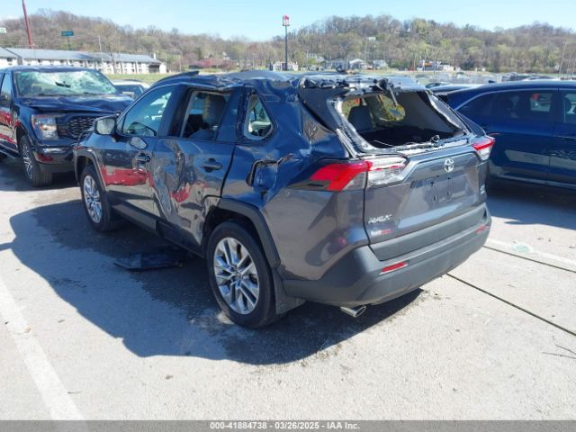 2T3A1RFVXRC470040 Toyota Rav4 Xle Premium