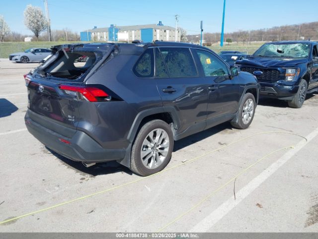 2T3A1RFVXRC470040 Toyota Rav4 Xle Premium