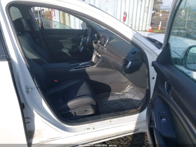 1HGCV3F90LA004121 Honda Accord Hybrid Touring