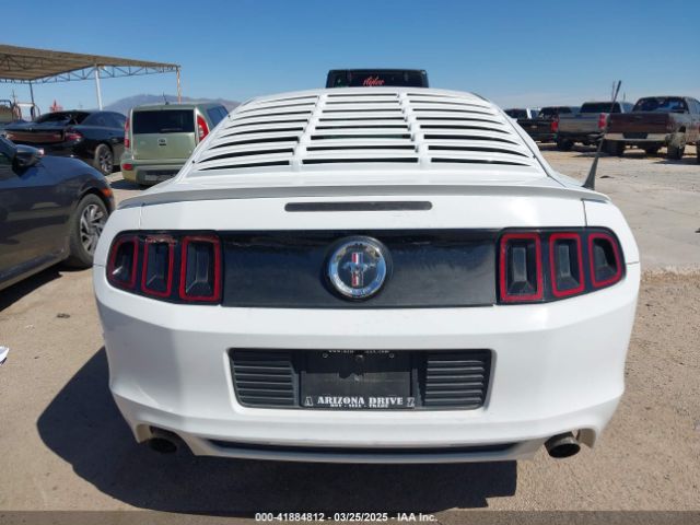 1ZVBP8AM0E5268865 Ford Mustang V6