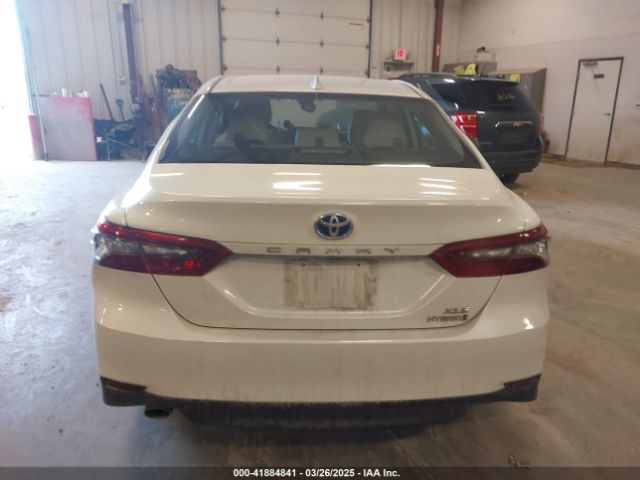 4T1F31AK6NU580051 Toyota Camry Xle Hybrid