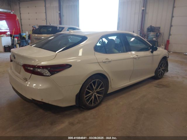 4T1F31AK6NU580051 Toyota Camry Xle Hybrid