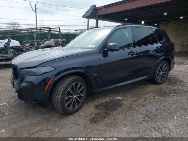 5UX33EU03R9U25618 BMW X5 M60i