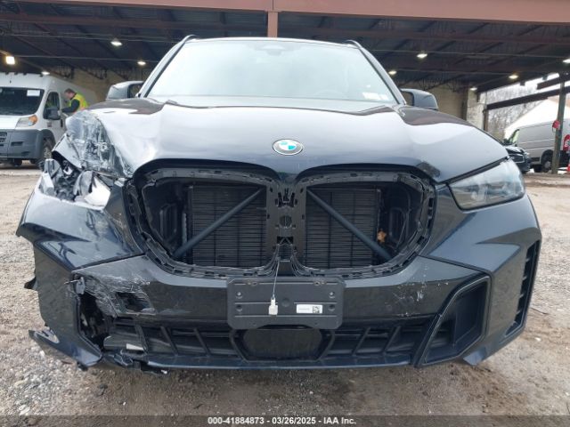 5UX33EU03R9U25618 BMW X5 M60i