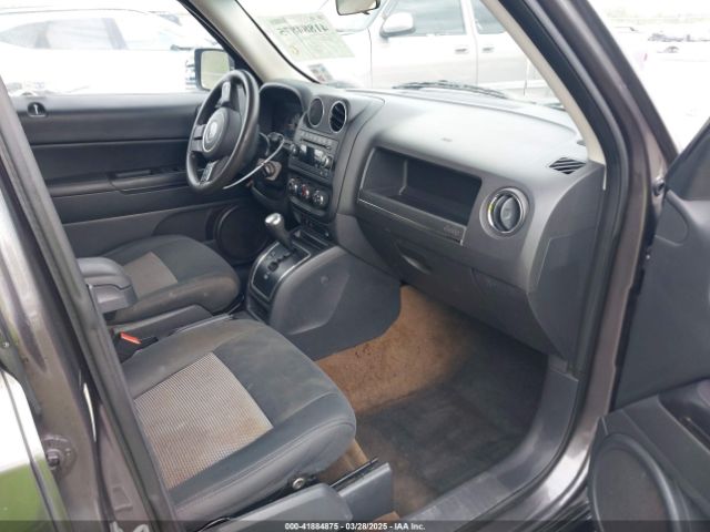 1C4NJPBA9FD209708 Jeep Patriot Altitude Edition
