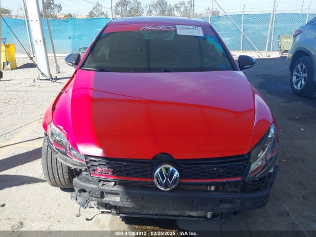 3VW4T7AU7GM044892 Volkswagen 2016