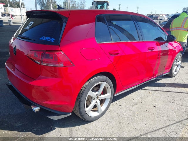 3VW4T7AU7GM044892 Volkswagen 2016