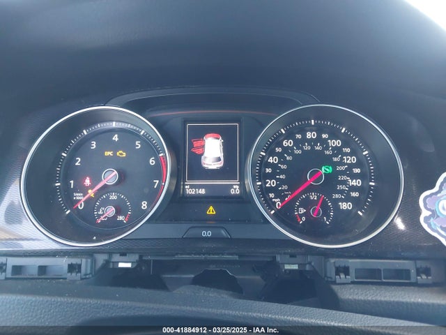 3VW4T7AU7GM044892 Volkswagen 2016