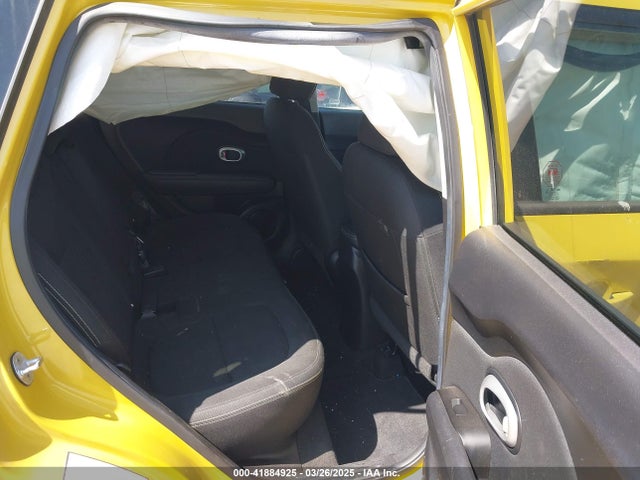 KNDJP3A54F7114675 KIA SOUL +