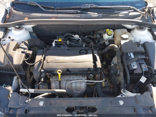 1G1PA5SH1E7441333 Chevrolet Cruze Ls Auto