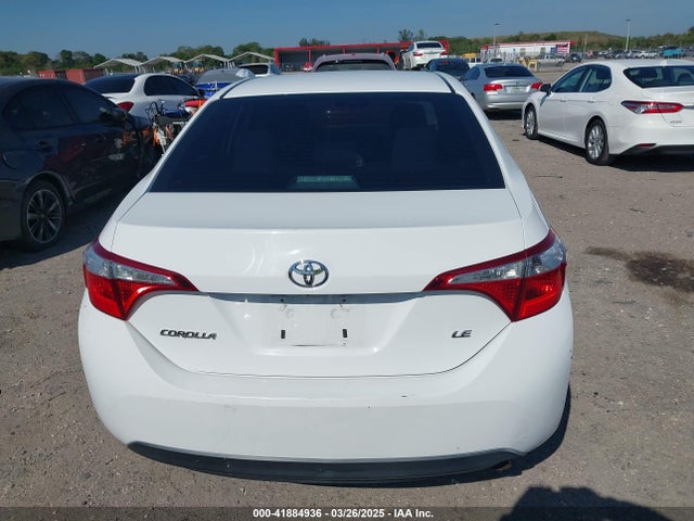 2T1BURHE1FC252615 Toyota COROLLA LE