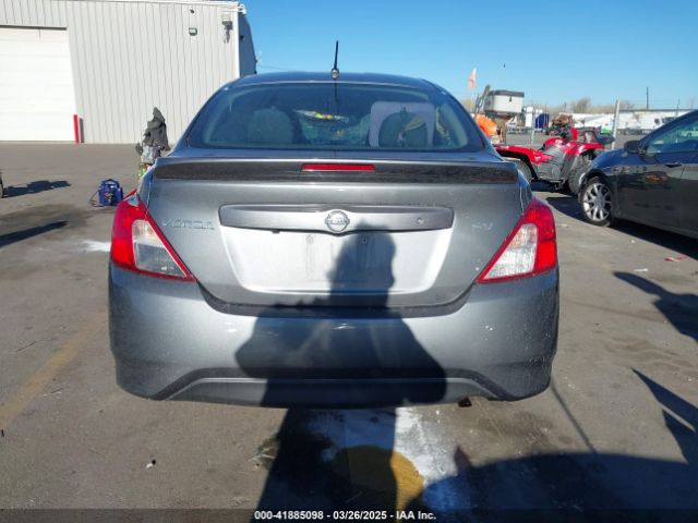 3N1CN7AP3KL818351 Nissan Versa 1.6 Sv