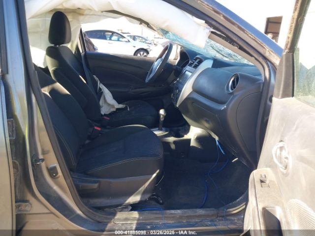 3N1CN7AP3KL818351 Nissan Versa 1.6 Sv