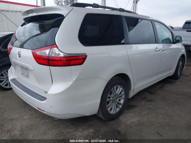 5TDYK3DC5FS640102 Toyota Sienna Xle 8 Passenger