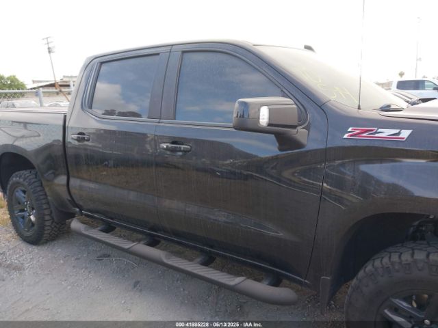 3GCPYFED6LG335902 Chevrolet Silverado 1500 4wd  Short Bed Lt Trail Boss