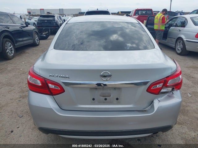 1N4AL3AP6HC290754 Nissan Altima 2.5 S