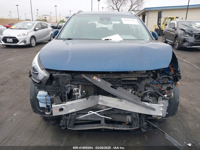 KNDCM3LD6M5474044 KIA Niro Plug-in Hybrid Lxs