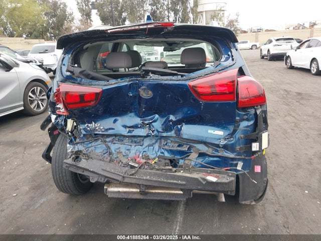 KNDCM3LD6M5474044 KIA Niro Plug-in Hybrid Lxs