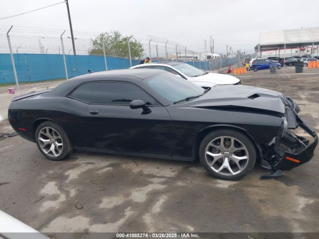 2C3CDZAG7GH202328 Dodge Challenger Sxt Plus