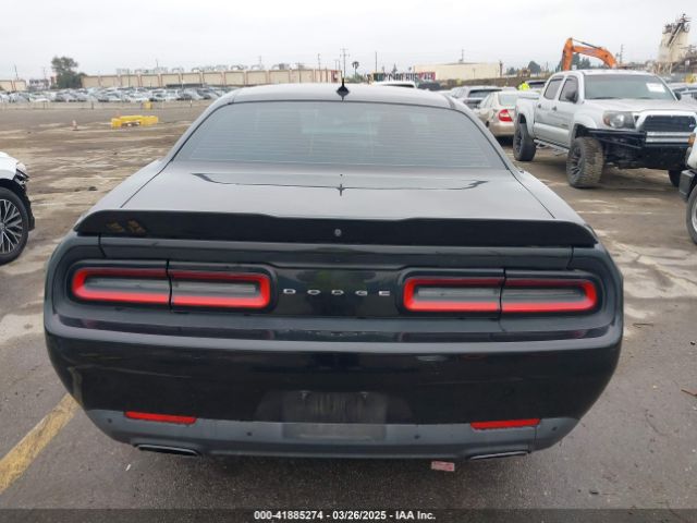 2C3CDZAG7GH202328 Dodge Challenger Sxt Plus