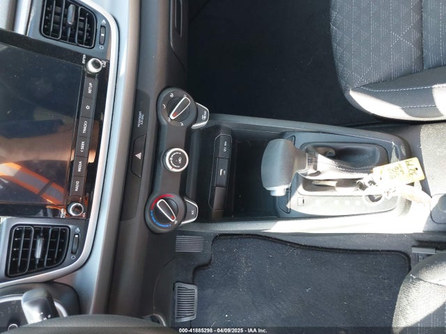 3KPA24AD4PE573279 KIA RIO LX